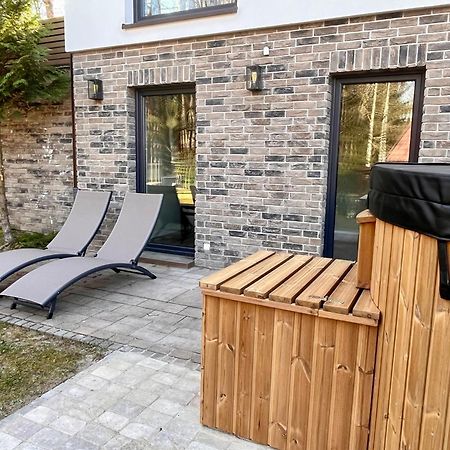 Mazursko - Komfortowe Domy 8 Osobowe Nad Jeziorem, Balia Lub Sauna Кретовины Экстерьер фото