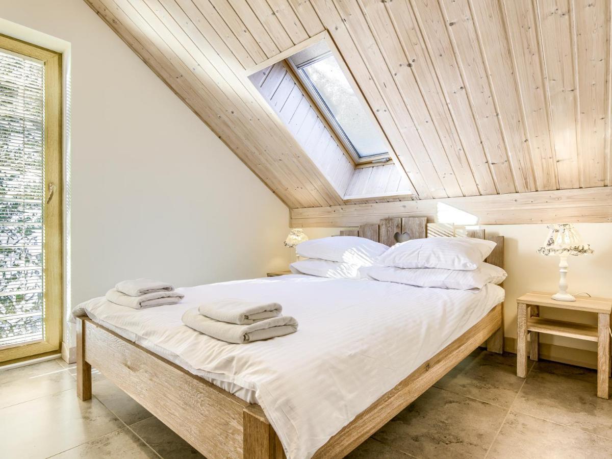 Mazursko - Komfortowe Domy 8 Osobowe Nad Jeziorem, Balia Lub Sauna Кретовины Экстерьер фото