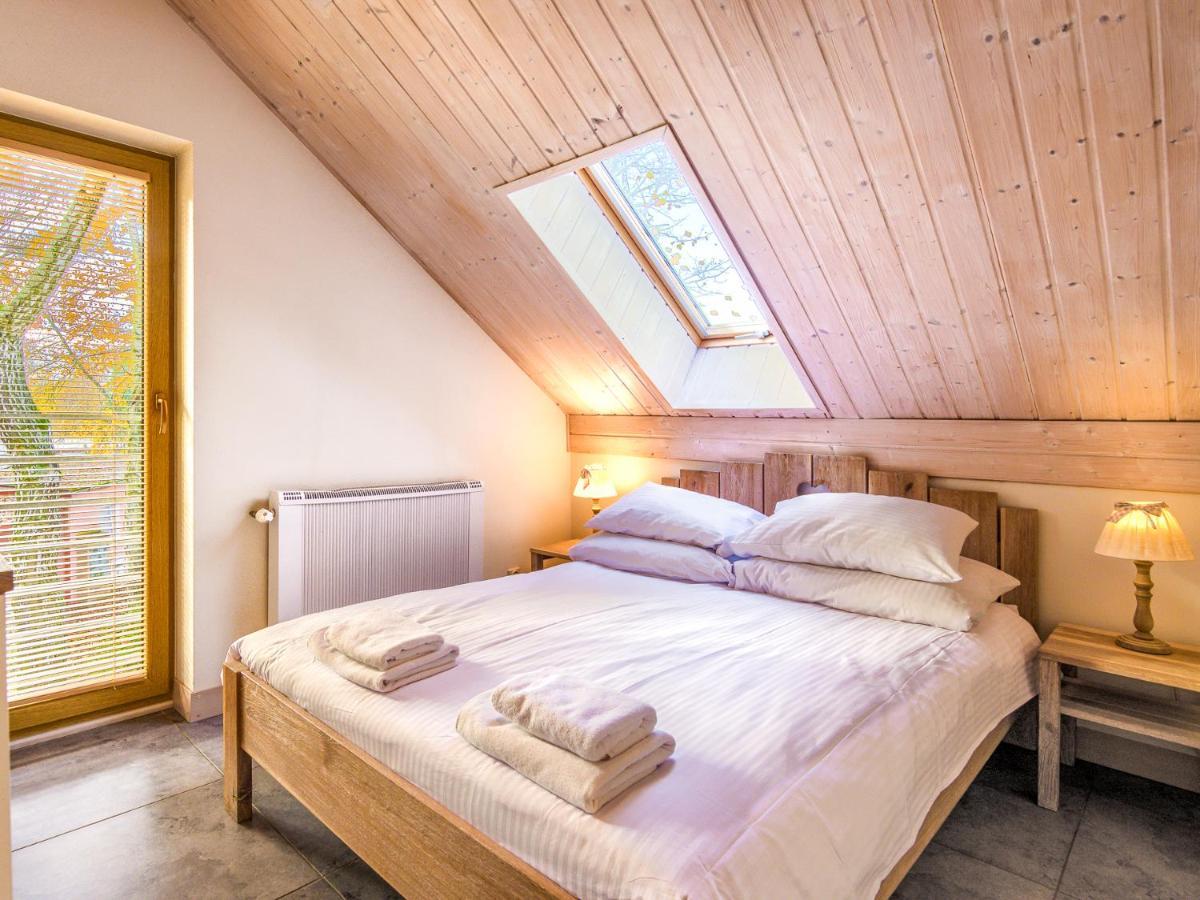 Mazursko - Komfortowe Domy 8 Osobowe Nad Jeziorem, Balia Lub Sauna Кретовины Экстерьер фото