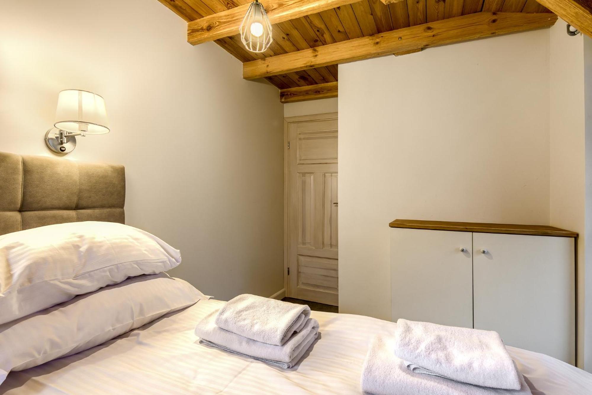 Mazursko - Komfortowe Domy 8 Osobowe Nad Jeziorem, Balia Lub Sauna Кретовины Экстерьер фото