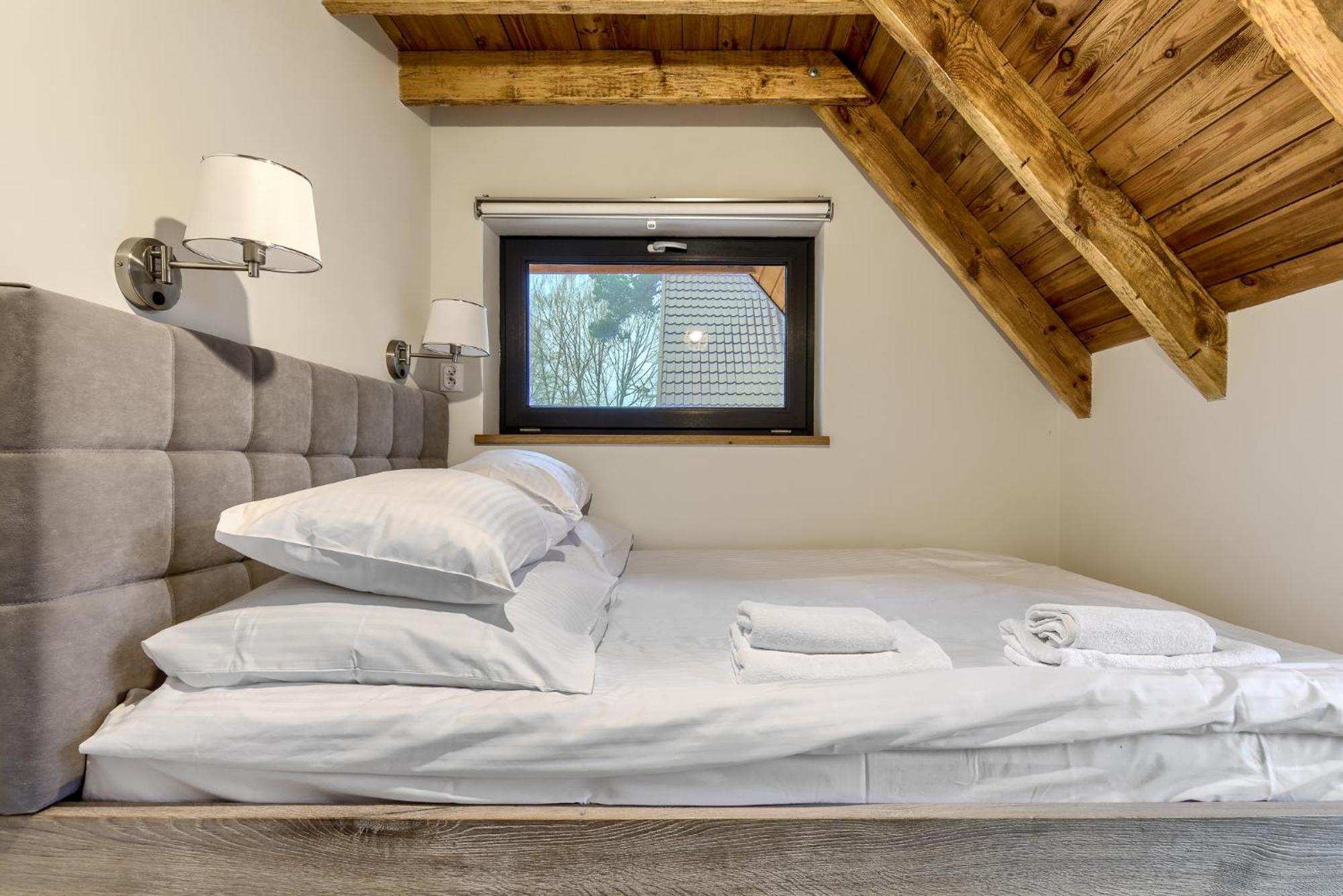 Mazursko - Komfortowe Domy 8 Osobowe Nad Jeziorem, Balia Lub Sauna Кретовины Экстерьер фото