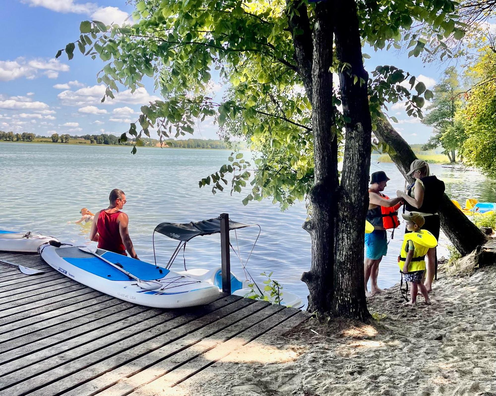 Mazursko - Komfortowe Domy 8 Osobowe Nad Jeziorem, Balia Lub Sauna Кретовины Экстерьер фото